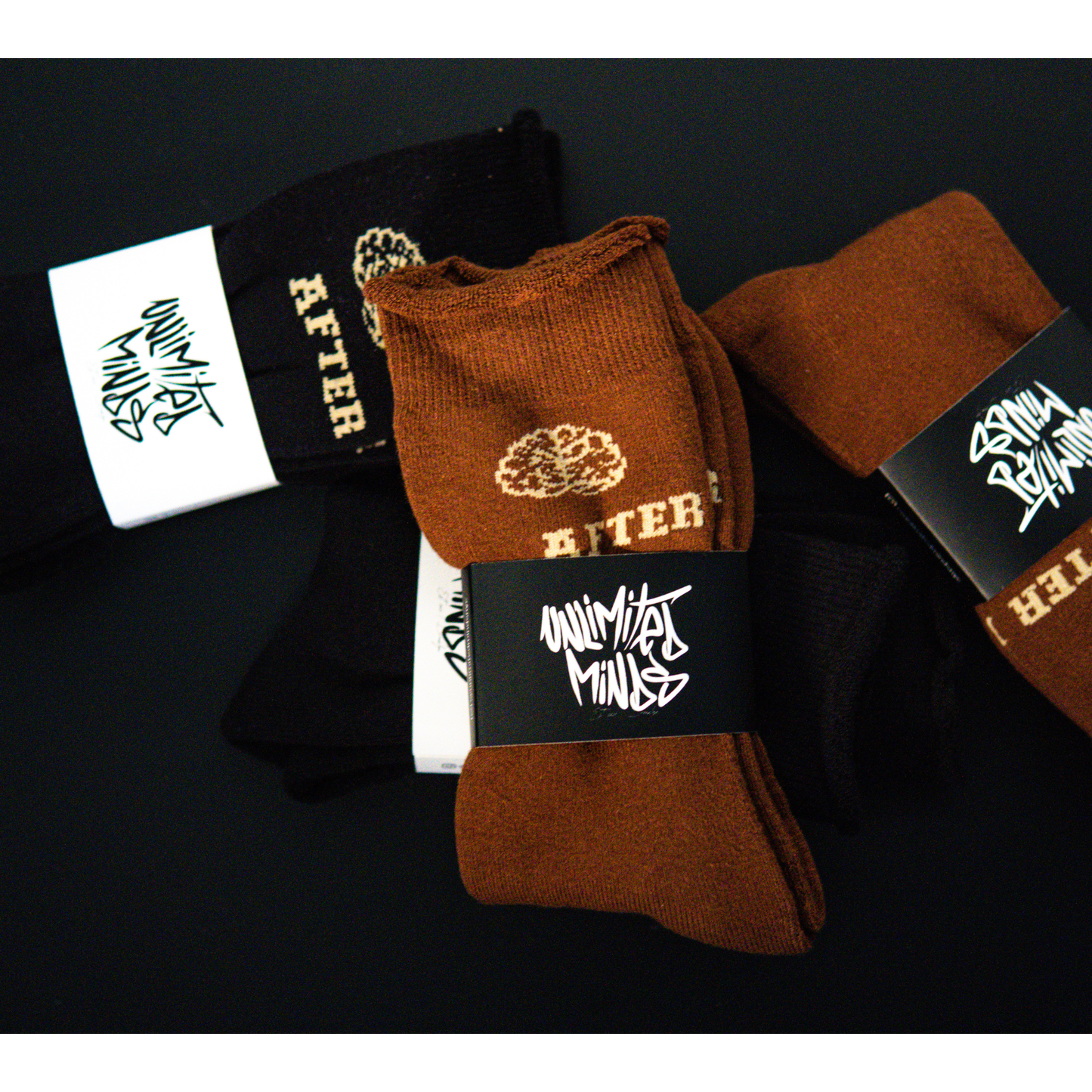 After Hours Rustic Socks — Black / Rust Brown